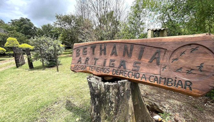 Artigas Comunidad Terapeutica Bethania Catalogo - Artigas