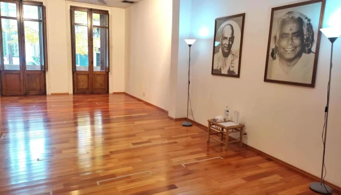 Asociacion De Yoga Sivananda Del Propietario - Montevideo