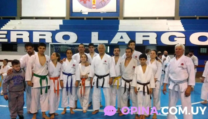 Asociacion Karate Do Cerro Largo Entrenamiento - Melo