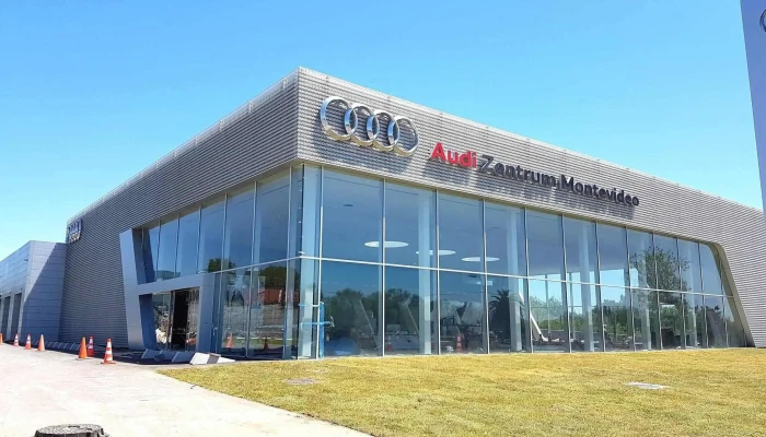 Audi Zentrum - Av. Dra. María Luisa Saldún De Rodríguez 2175