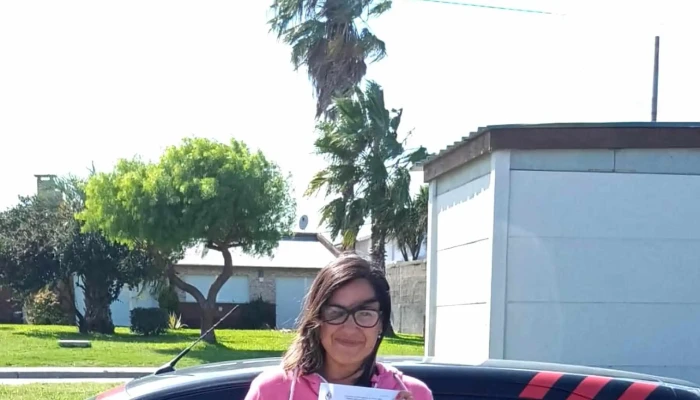 Auto Escuela Avenida -  Abierto Ahora - Pando