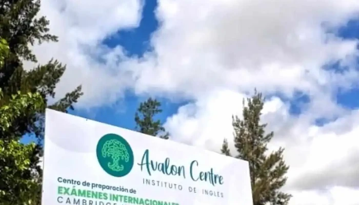 Avalon Centre -  Sitio Web - Empalme Sauce