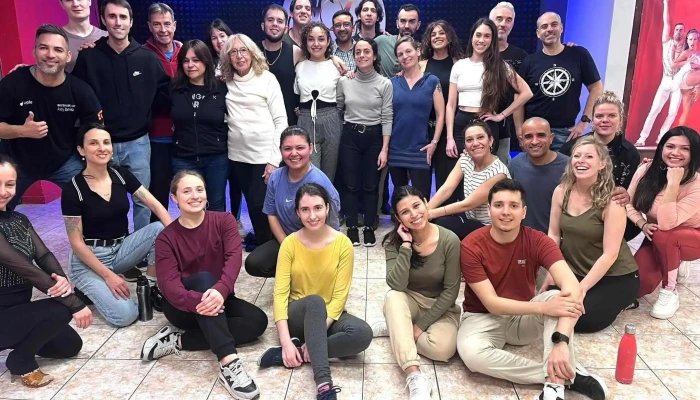 Ayd Academia De Baile Del Propietario - Montevideo