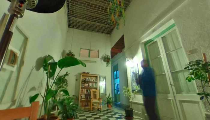 Babilonia Hostel:  Street View Y 360 - Albergue