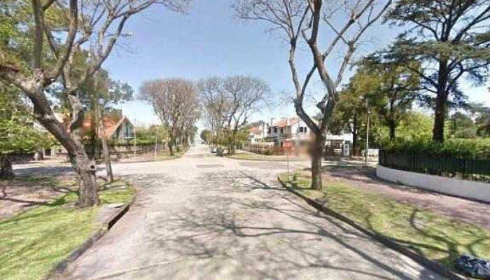 Bado Asociados Sothebys Uy Ubicacion - Montevideo