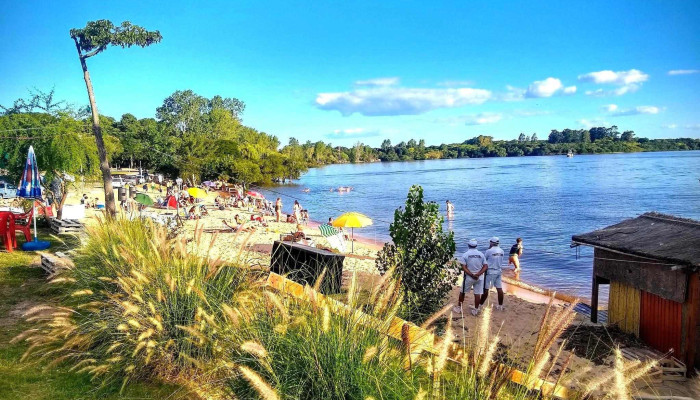 Balneario de Las Cañas - C. 13 Chingolos