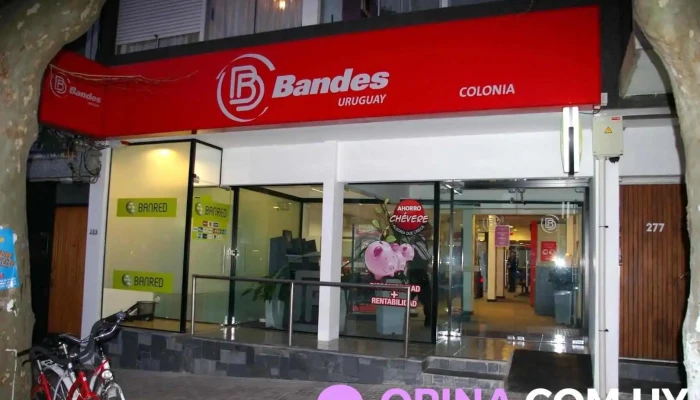 Banco Bandes Sucursal Colonia - Col. Del Sacramento