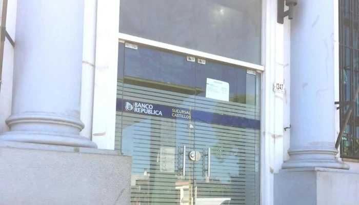 Banco Republica Donde - Castillos