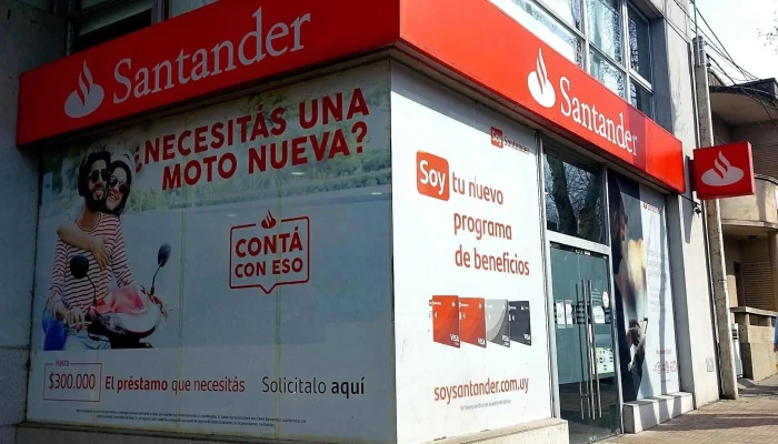 Banco Santander - Col. Del Sacramento