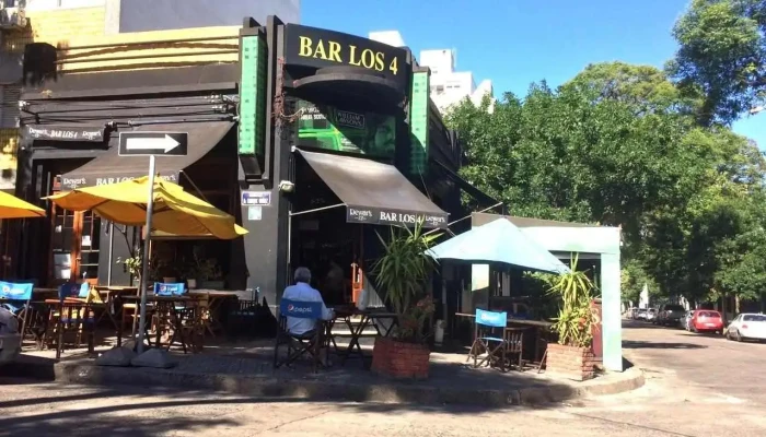 Bar Los 4:  Montevideo - Bar