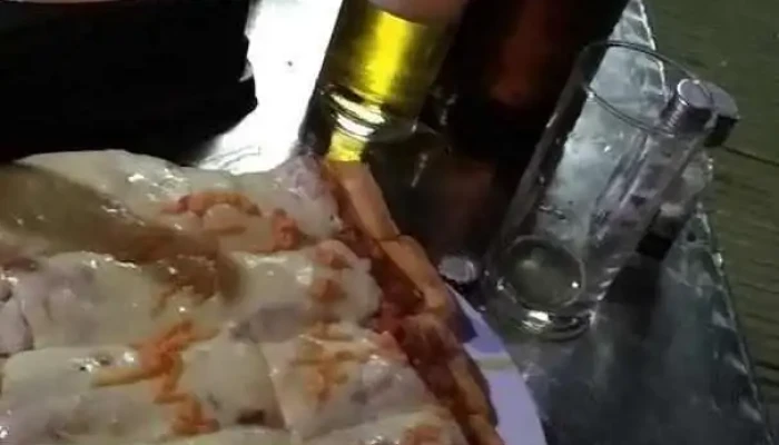 Bar:  Pizzeria Chiviteria El Patriota Comida Y Bebida