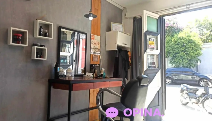 Barbería Cheloviek - 60000 Paysandú