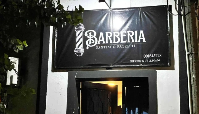 Barbería Santiago Patritti - 65100 Young