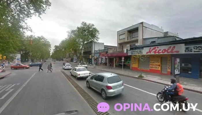 Barraca de Artículos Sanitarios - Montevideo