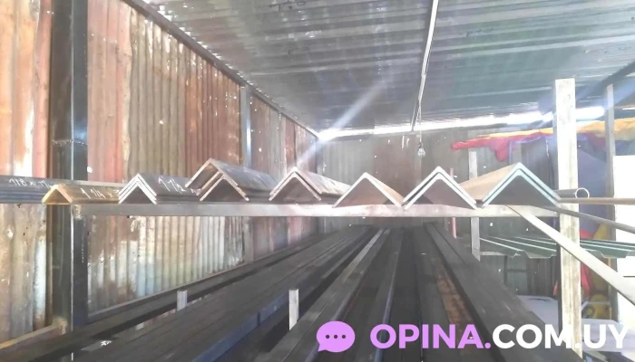 Barraca de hierros estefierraso - San José De Mayo