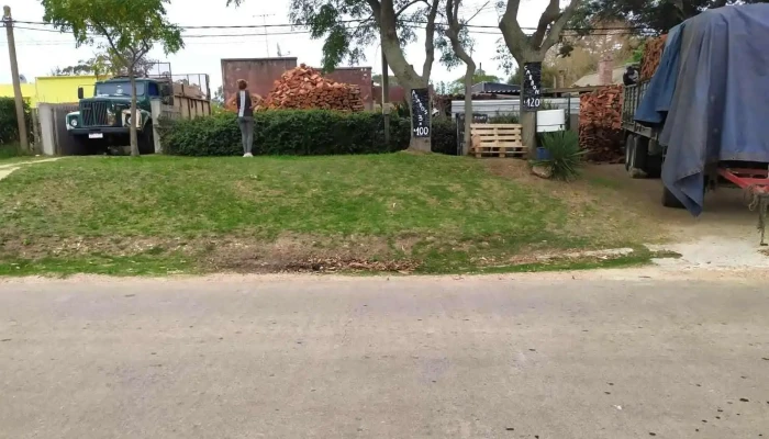 Barraca de Leña El Abuelo - Montevideo