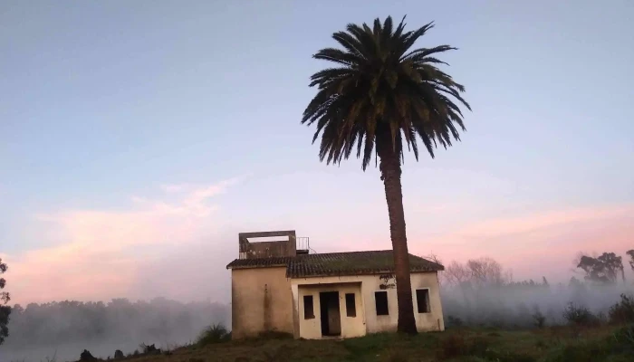 Barrio Paso Escobar -  De Los Visitantes - Barros Blancos