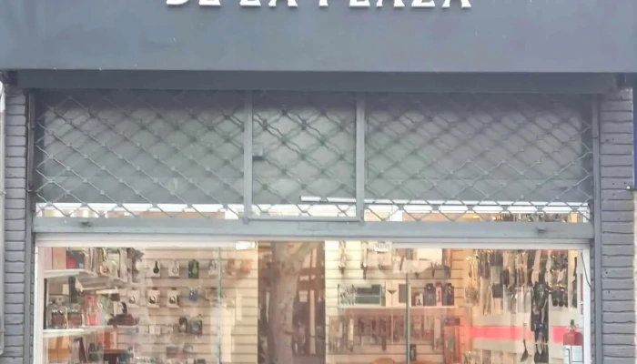 Bazar de La Plaza - 15900 Las Piedras