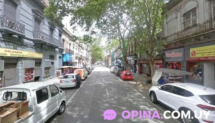 Bazar de Oriente Sa - 11800 Montevideo