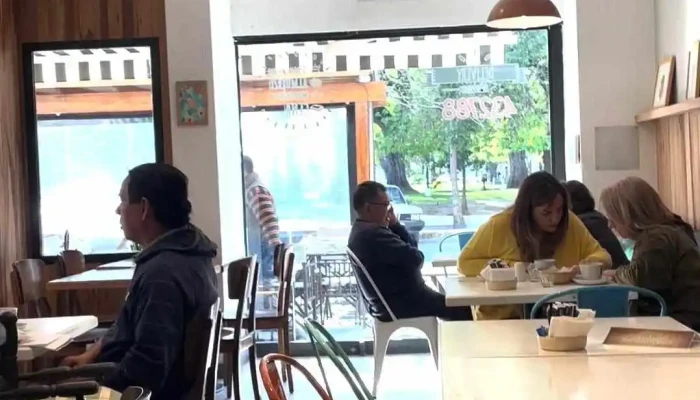 Bella Vista:  Videos - Cafetería