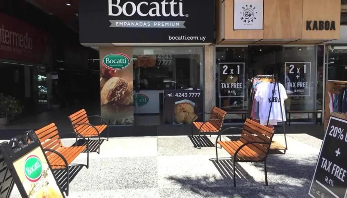 Bocatti Empanadas Punta Del Este:  Punta Del Este