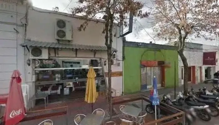 Bocatti Empanadas:  Street View Y 360