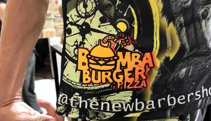 Bomba Burger Punta De Manga:  Comentario 3 - Restaurante