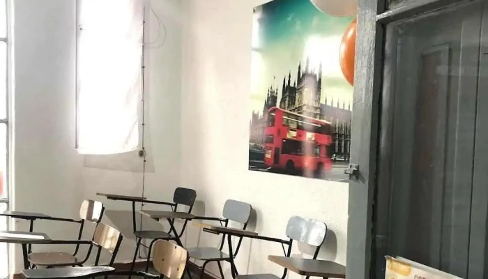 Bristol - School of English - San Jacinto