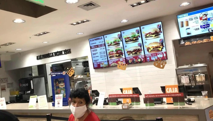 Burger King:  Ambiente - Restaurante de comida rápida