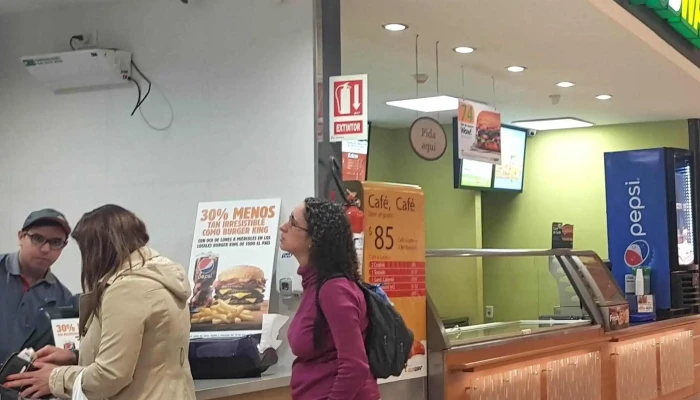 Burger King:  Comentario 2 - Restaurante de comida rápida