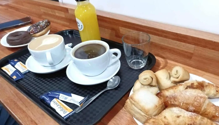 Cafelicidad:  Comidas Y Bebidas - Cafetería