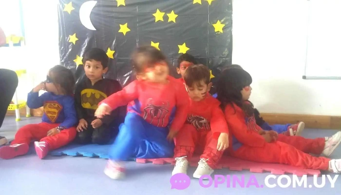 Caif Sumando Suenos Edificio - Toledo