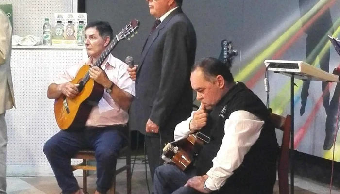 Canal 12 Melo - 37000 Melo