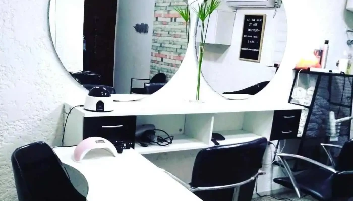 Carmen y Carla Peluquería - 12500 Montevideo