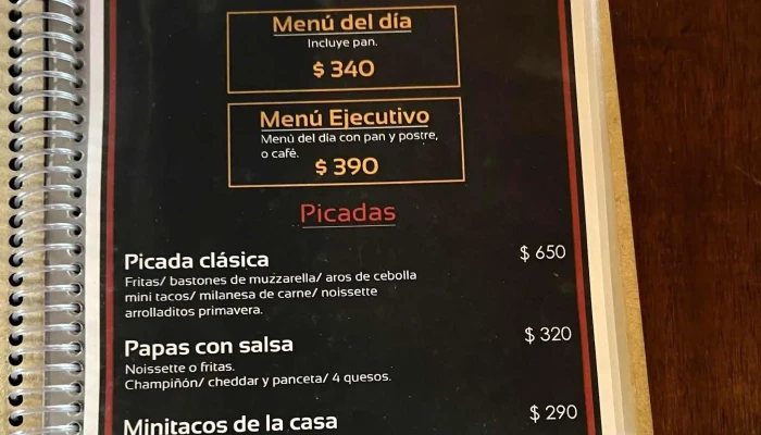 Carrito 24hs:  Comentario 7 - Restaurante de comida rápida