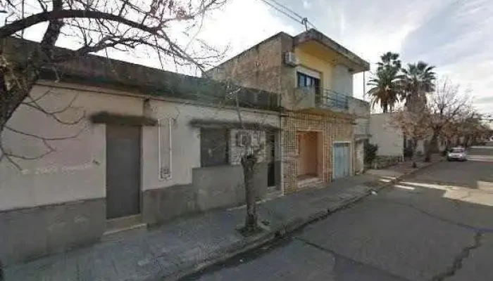 Casa De Hermanos -  Donde - Paysandú