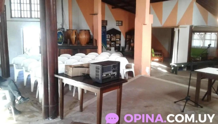 Casa de la Cultura - 27102 Barra Del Chuy