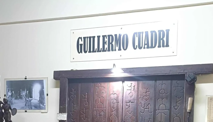 Casa De La Cultura -  Telefono - Minas