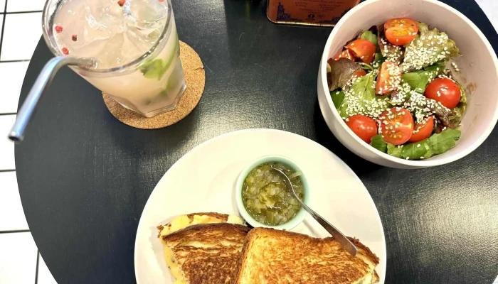 Casa Zorrilla:  Todo - Cafetería