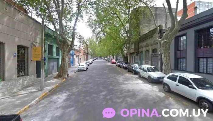 Central Sanitaria - 11200 Montevideo