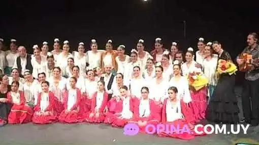 Centro De Arte Flamenco La Plazuela Del Propietario - Montevideo