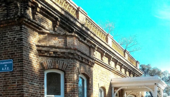 Centro De Barrio Penarol Cerca De Mi - Montevideo