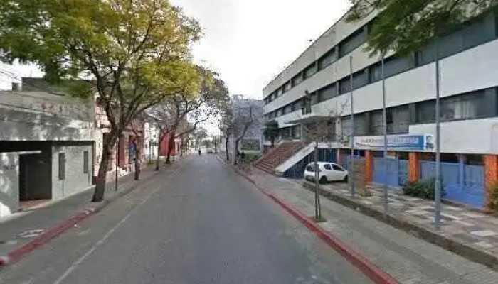 Centro De Lenguas Extranjeras -  Fotos - Salto