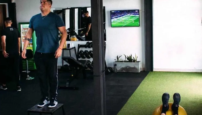 Centro Fitzone -  Ejercicio Fisico - Trinidad