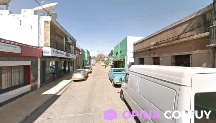 Centro Interdisciplinario - 90200 Santa Lucía