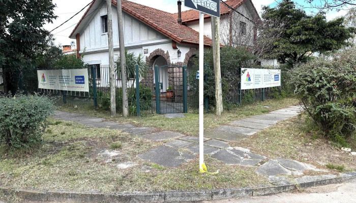 Centro Interdisciplinario del Nordeste - 15200 Atlántida