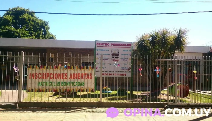 Centro Prescolar Creciendo Juntos -  Edificio - Montevideo