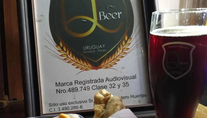 Cerveceria Qbeer:  Comentario 6 - Bar