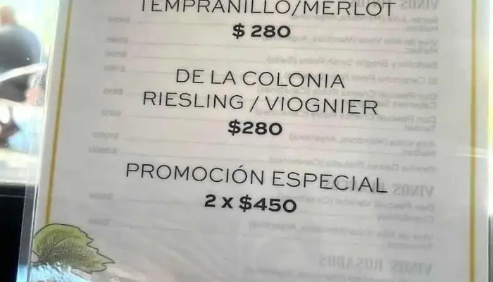 Ch Parrilla Con Historia:  Menu