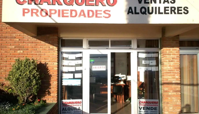 Charquero Propiedades -  Exterior - Piriápolis